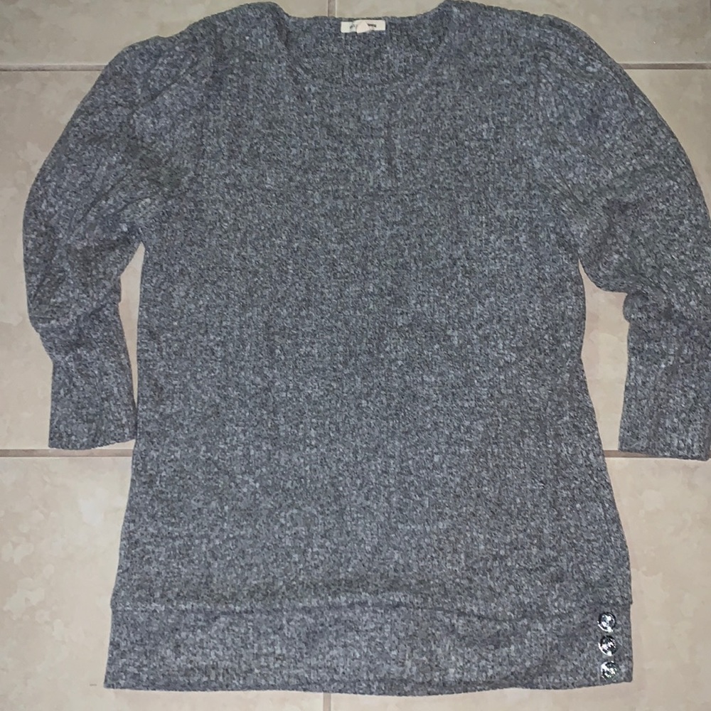 Women’s Sweater